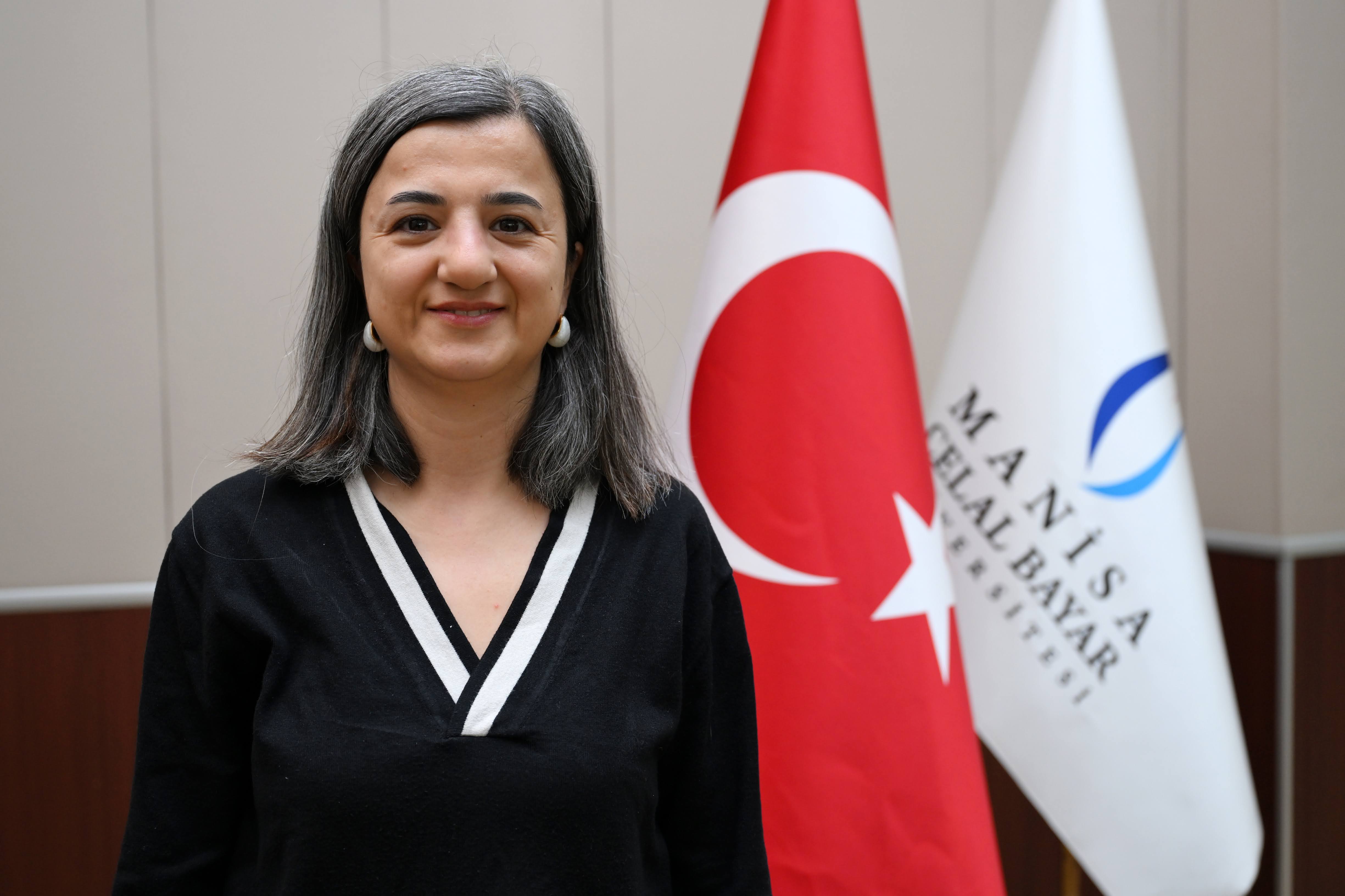 Doç. Dr. İrem DENİZ CAN